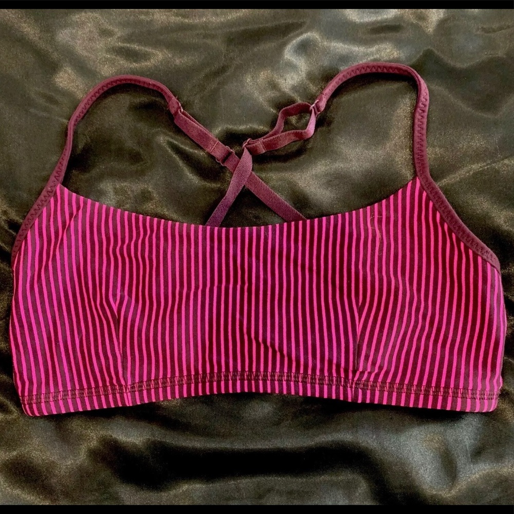 Lululemon Magenta Striped Sportsbra Sz.4
